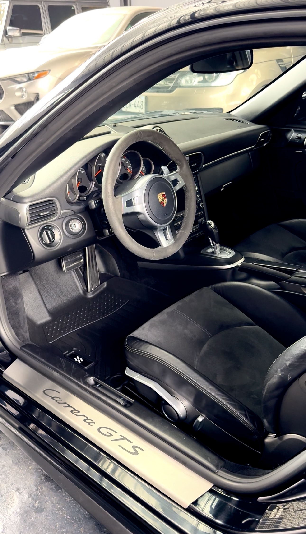 Pisos CarBoost en Porsche